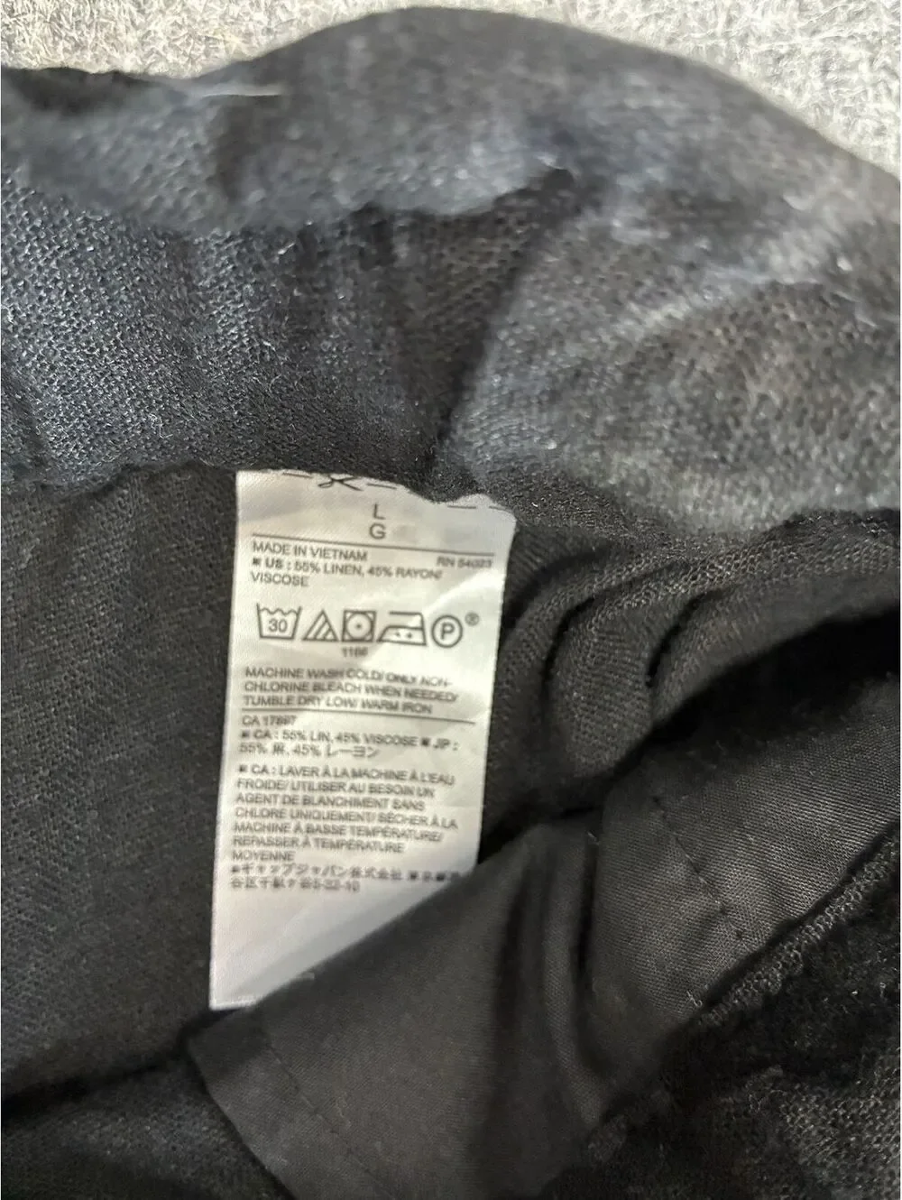 Womens Banana Republic Black Linen Shorts Size Large Tall Length